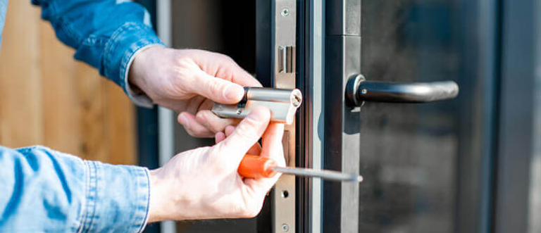 Commercial Locksmith La Presa